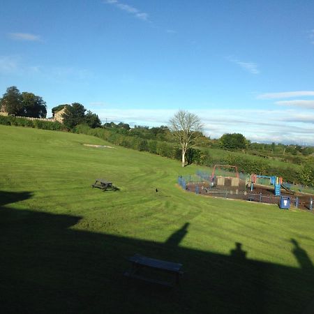 Park View Cottage Liversedge ภายนอก รูปภาพ