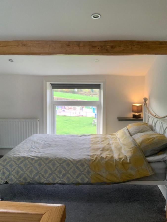 Park View Cottage Liversedge ภายนอก รูปภาพ