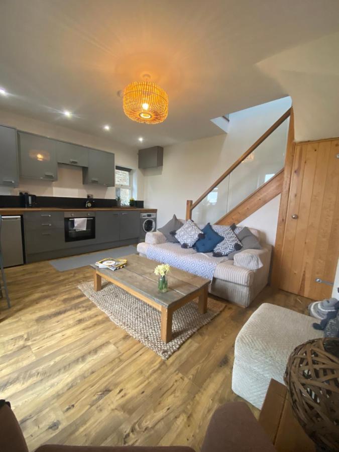 Park View Cottage Liversedge ภายนอก รูปภาพ