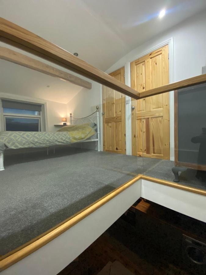 Park View Cottage Liversedge ภายนอก รูปภาพ