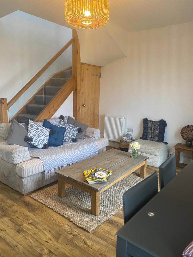 Park View Cottage Liversedge ภายนอก รูปภาพ