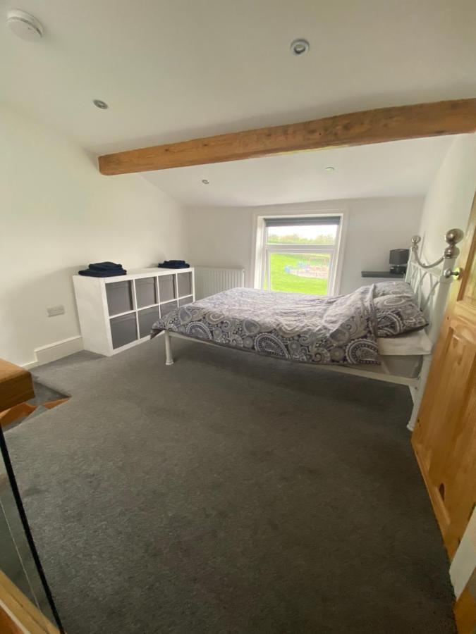 Park View Cottage Liversedge ภายนอก รูปภาพ